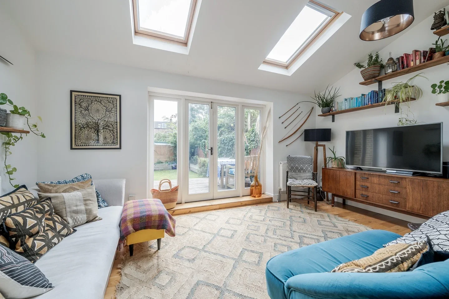 Flat Baldwin Crescent in Greater London
