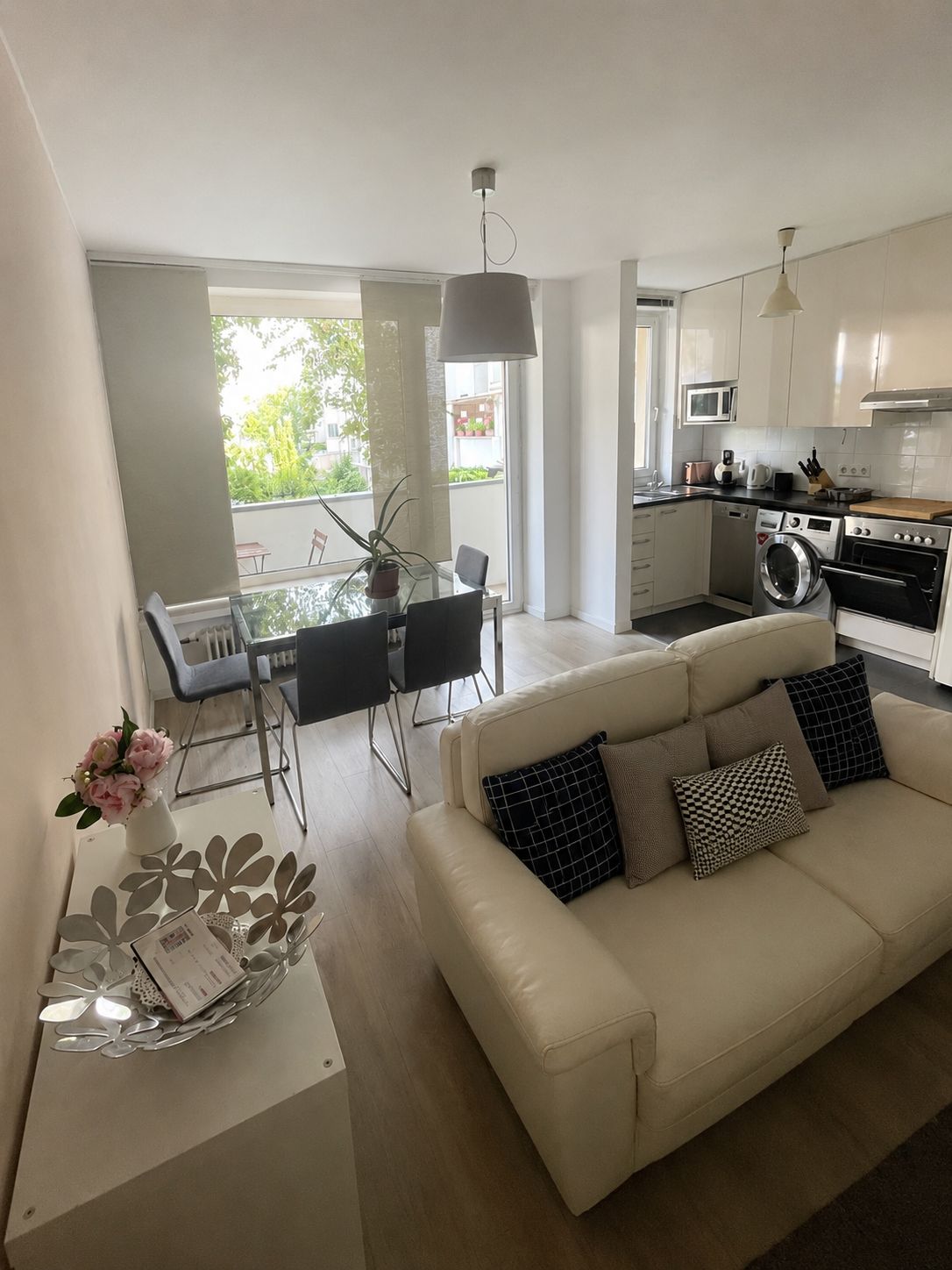 Wohnung Florastraße in Düsseldorf