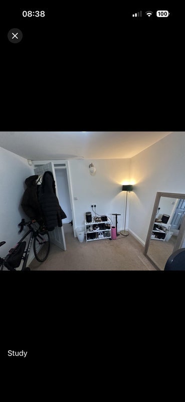 Room Cornford Grove in Greater London