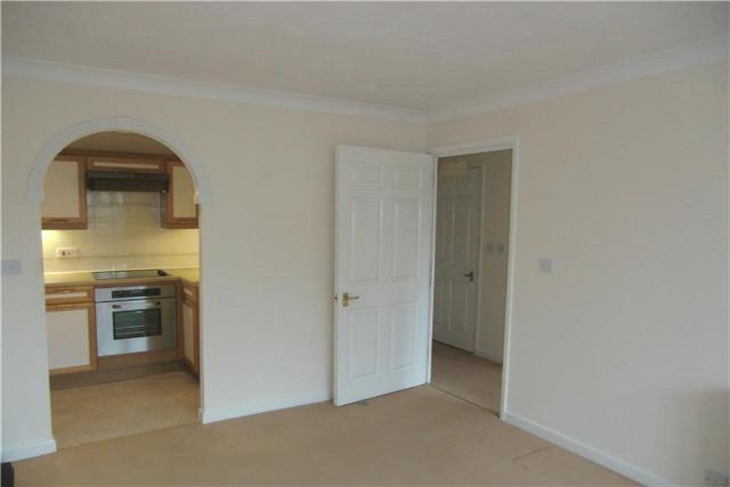 Flat Arbon Road in Mid Suffolk