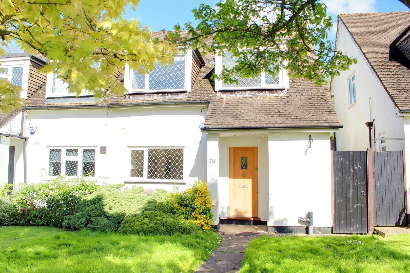 House Blanche Lane in Hertsmere