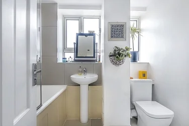 Flat Sinclair Estate in Greater London