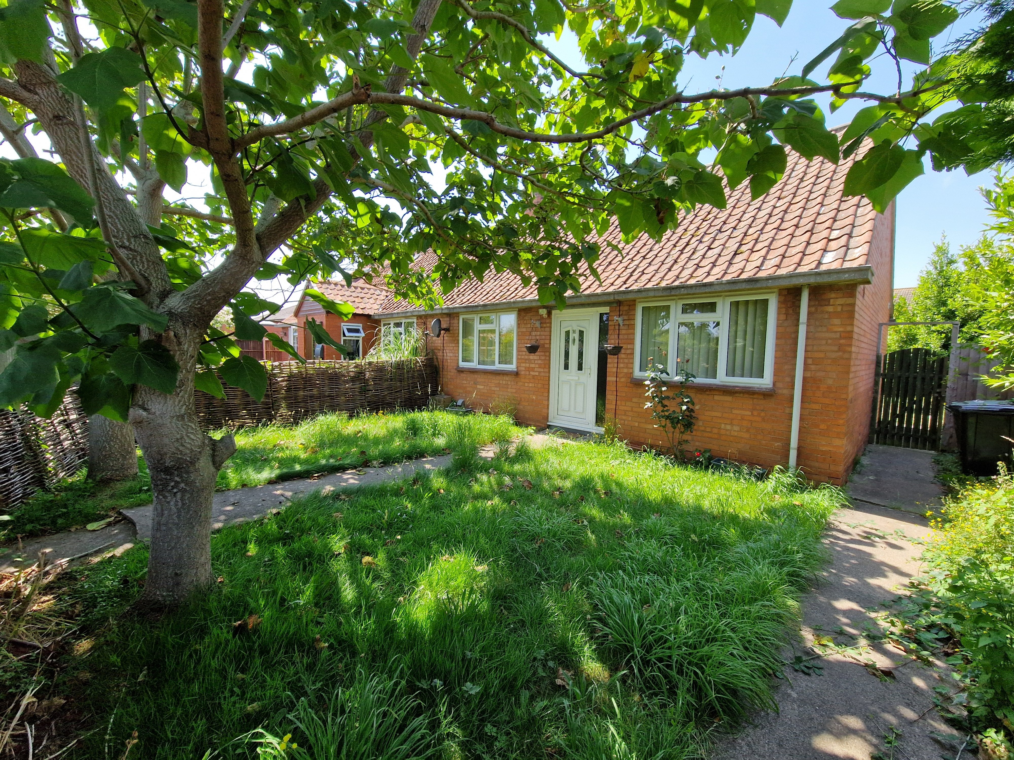 House East Street in Cannington