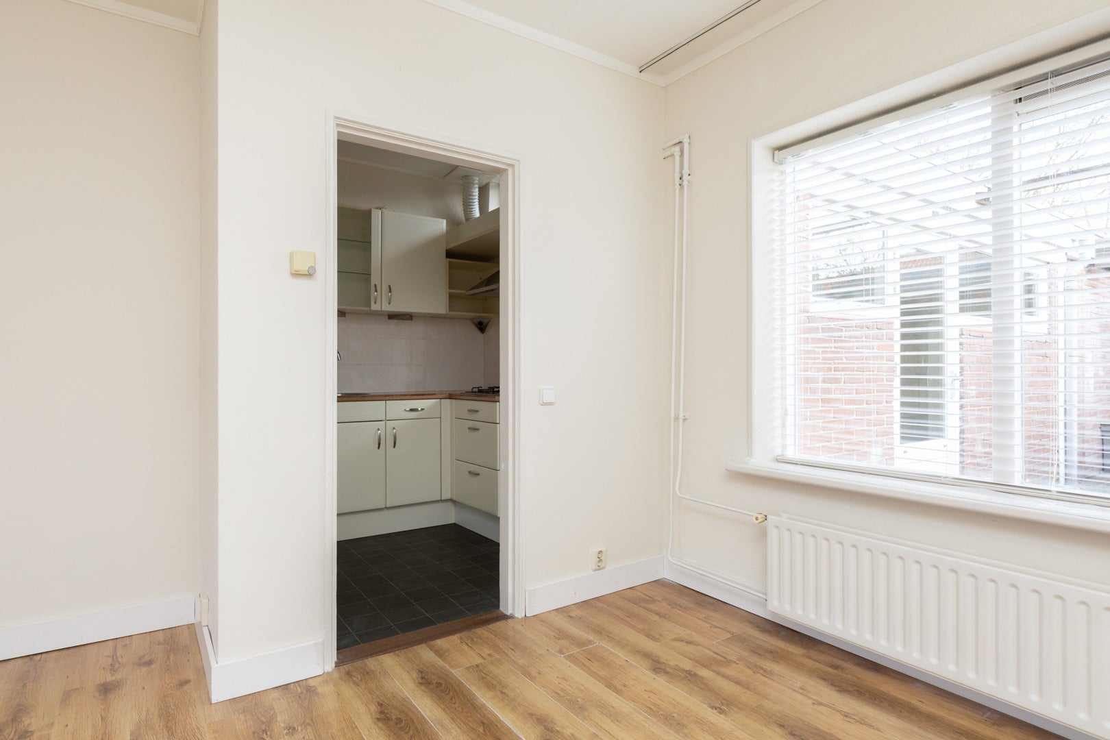 Hoekwoning te koop: Ubbo Emmiusstraat 32, Sneek