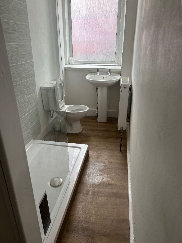 Flat Marchbank Gardens in Paisley