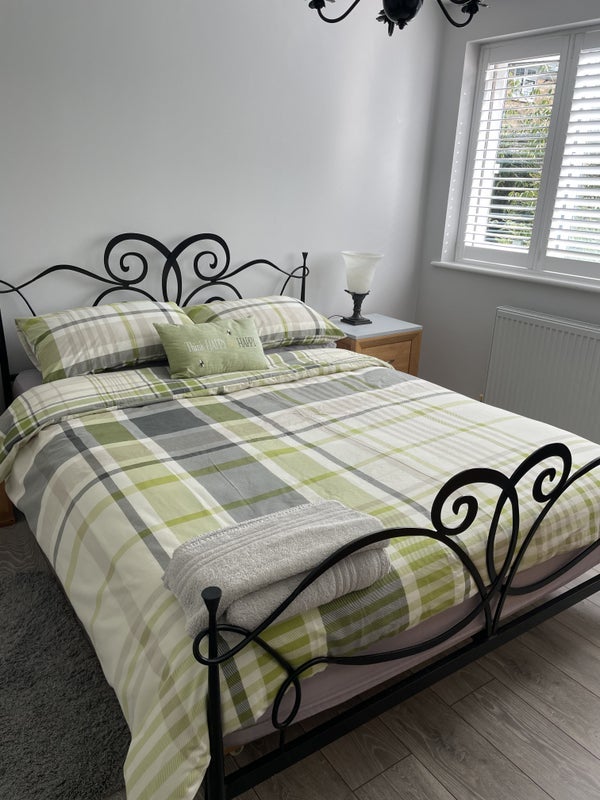 Room Wolf Lane in Windsor