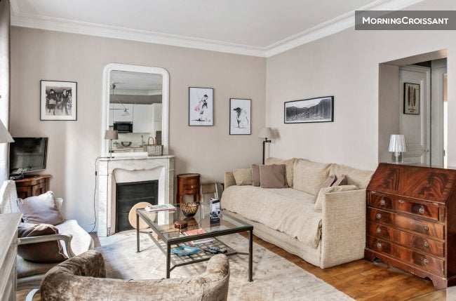 Flat Rue Eugène Gibez in Paris