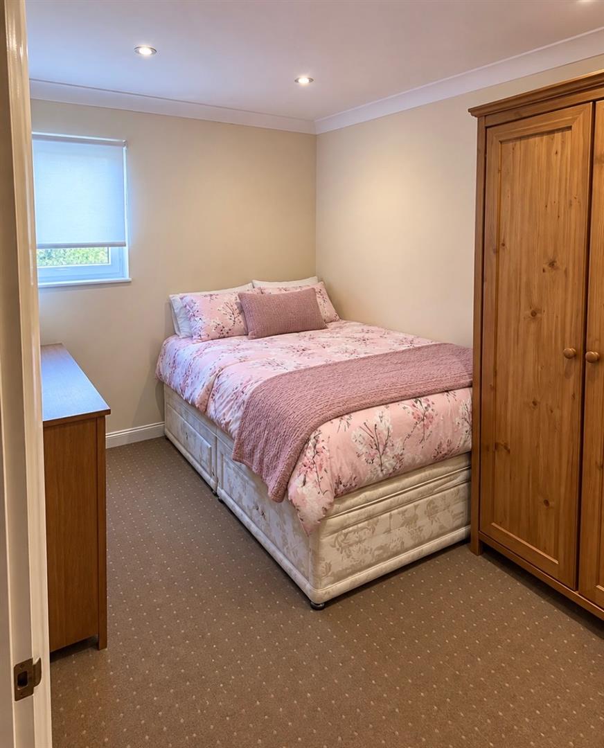 Flat Tynemouth Close in Newcastle upon Tyne