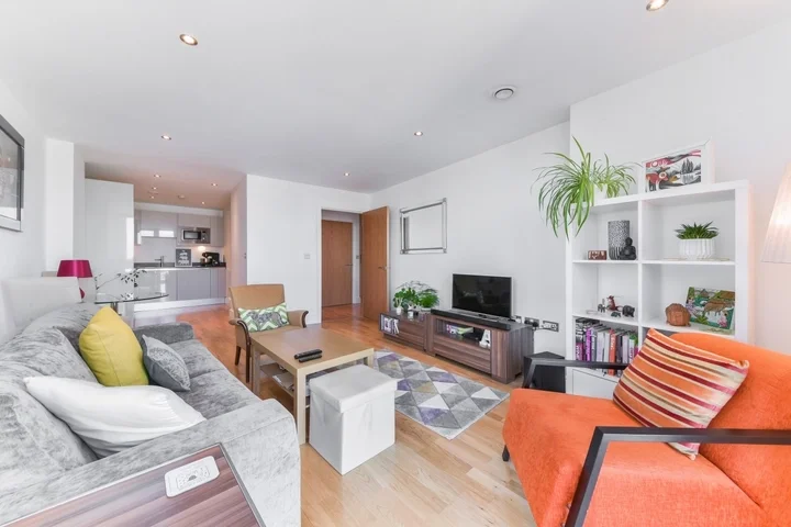 Flat Seager Place in Greater London