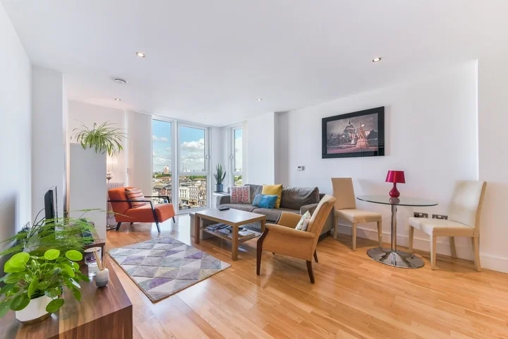 Flat Seager Place in Greater London