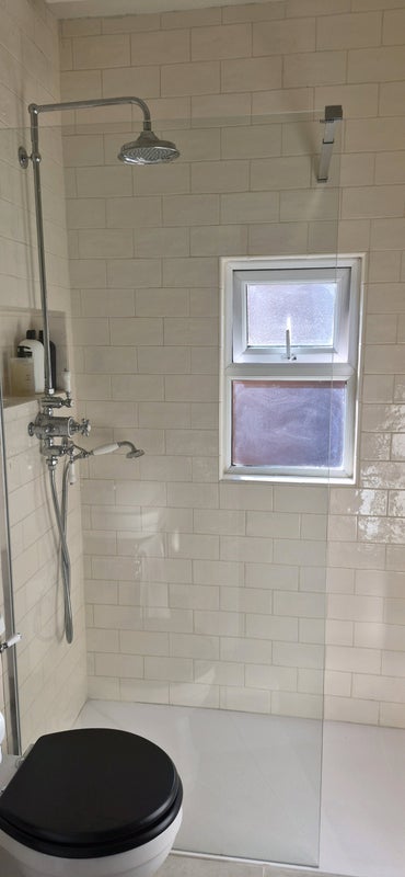 Room Rippingham Road in Manchester