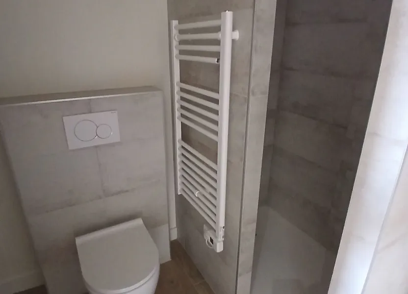 Appartement Rue Henri Bretonnet à Mézières-sur-Seine