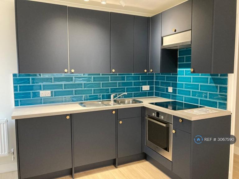 Flat Welbeck Avenue in Southampton