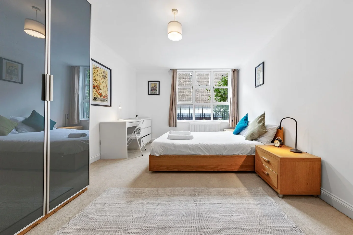Flat Elverton Street in City of Westminster