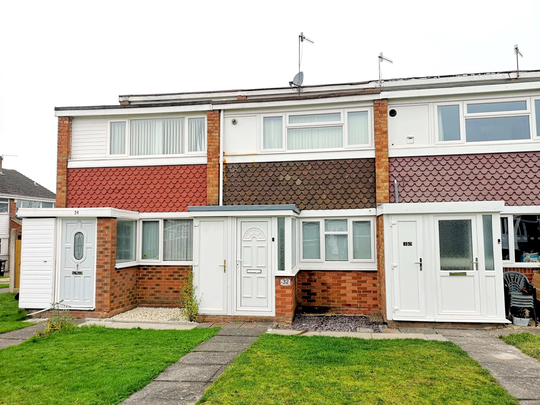 House Grosvenor Way in Brierley Hill