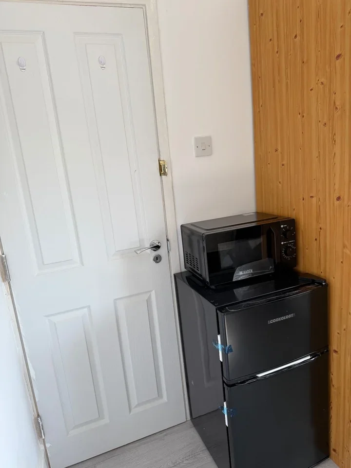 Room Ensign Way in Borough of Spelthorne
