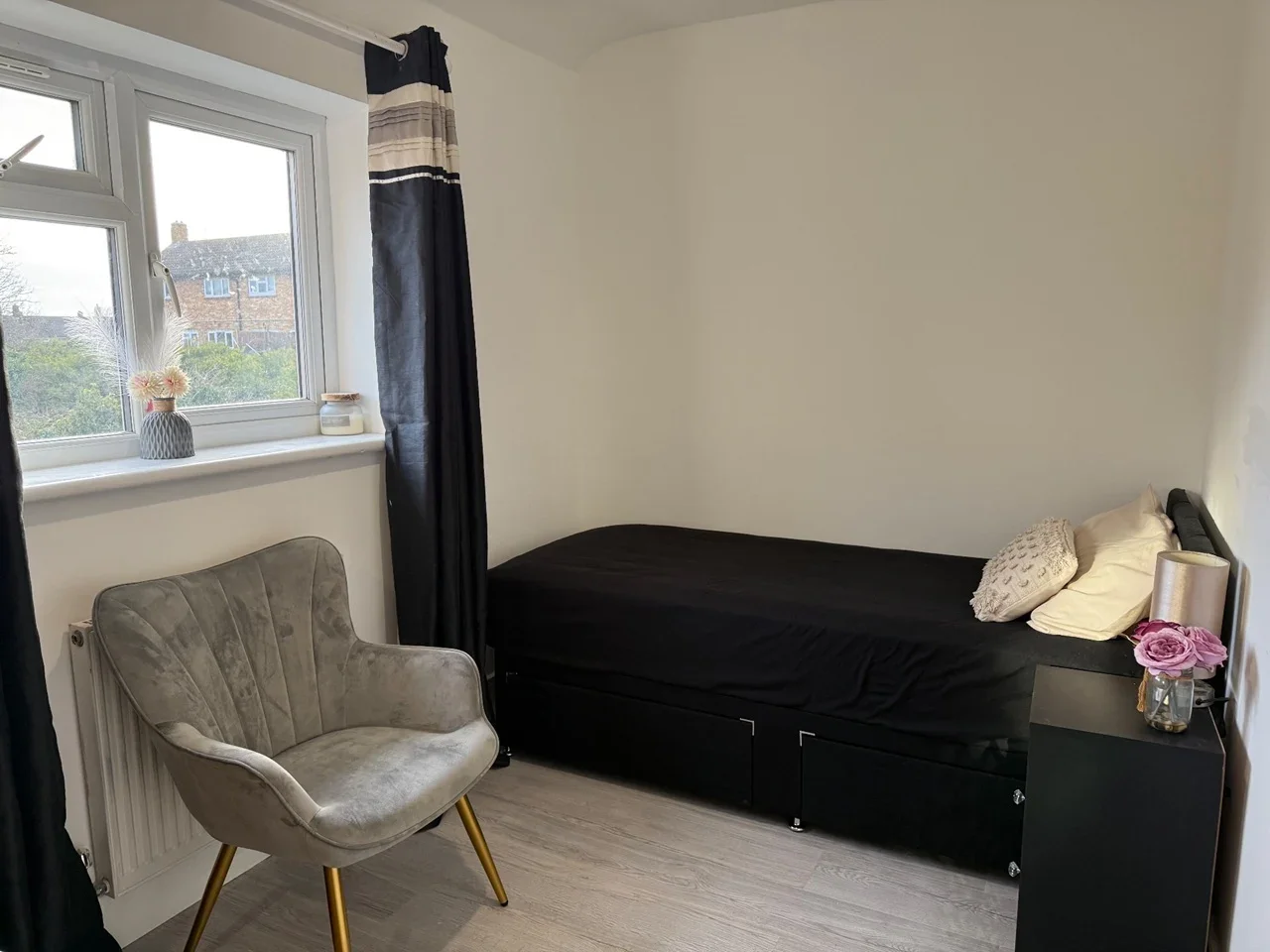 Room Ensign Way in Borough of Spelthorne