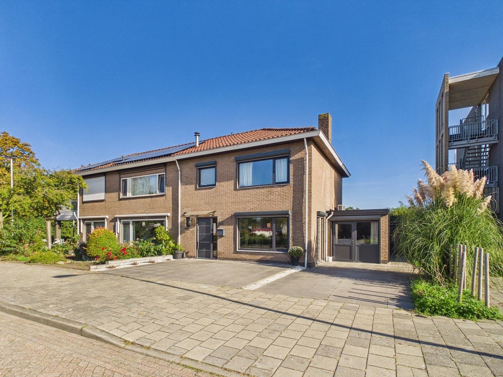 Huis Rooseveltlaan 42 in Axel