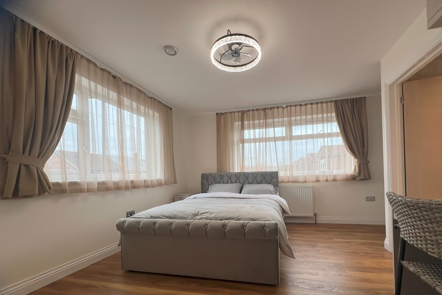 Room Hudson Road in Sheffield