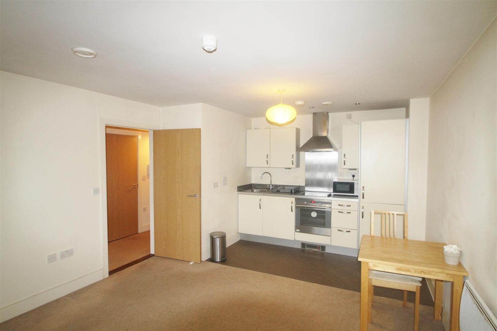 Flat Butetown Link in Cardiff