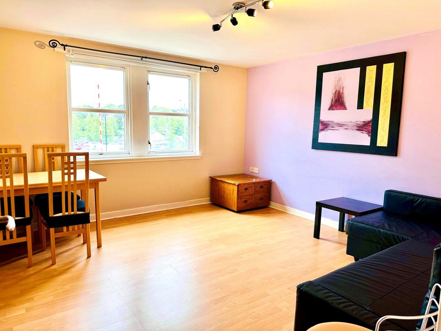 Flat Regent Walk in Aberdeen City