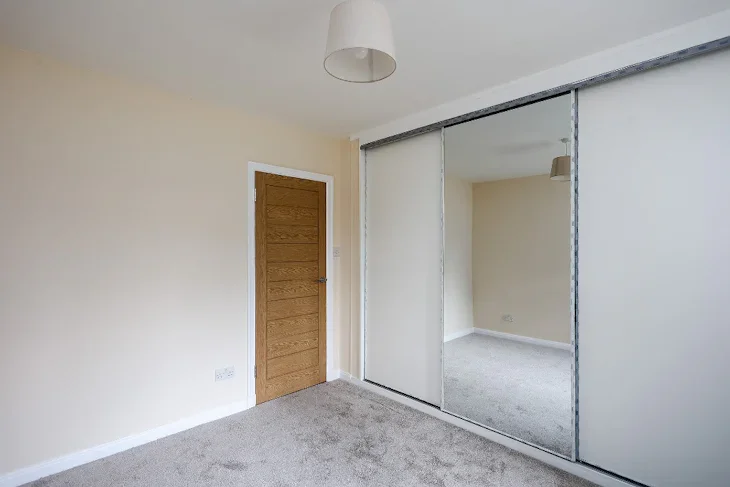 Flat Falcon Road West in City of Edinburgh