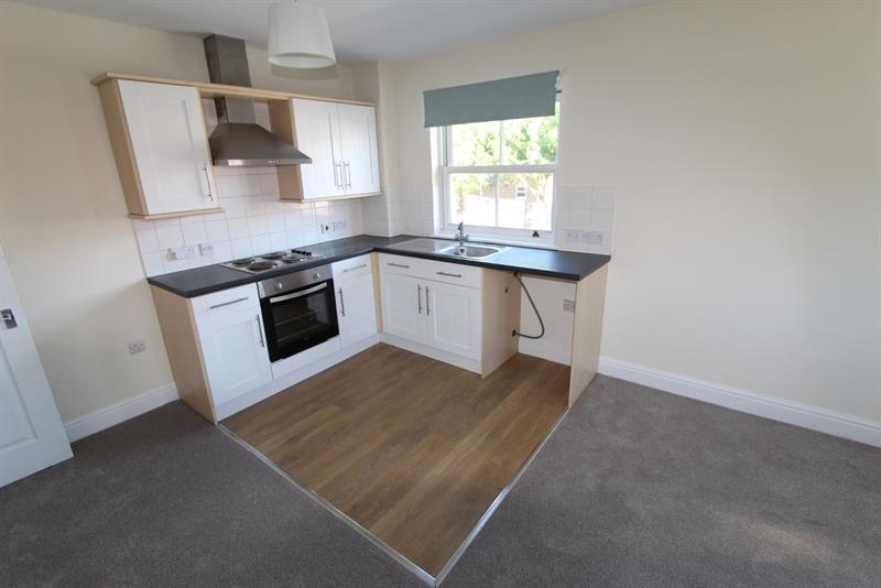 Flat Heathfield Road in Portsmouth