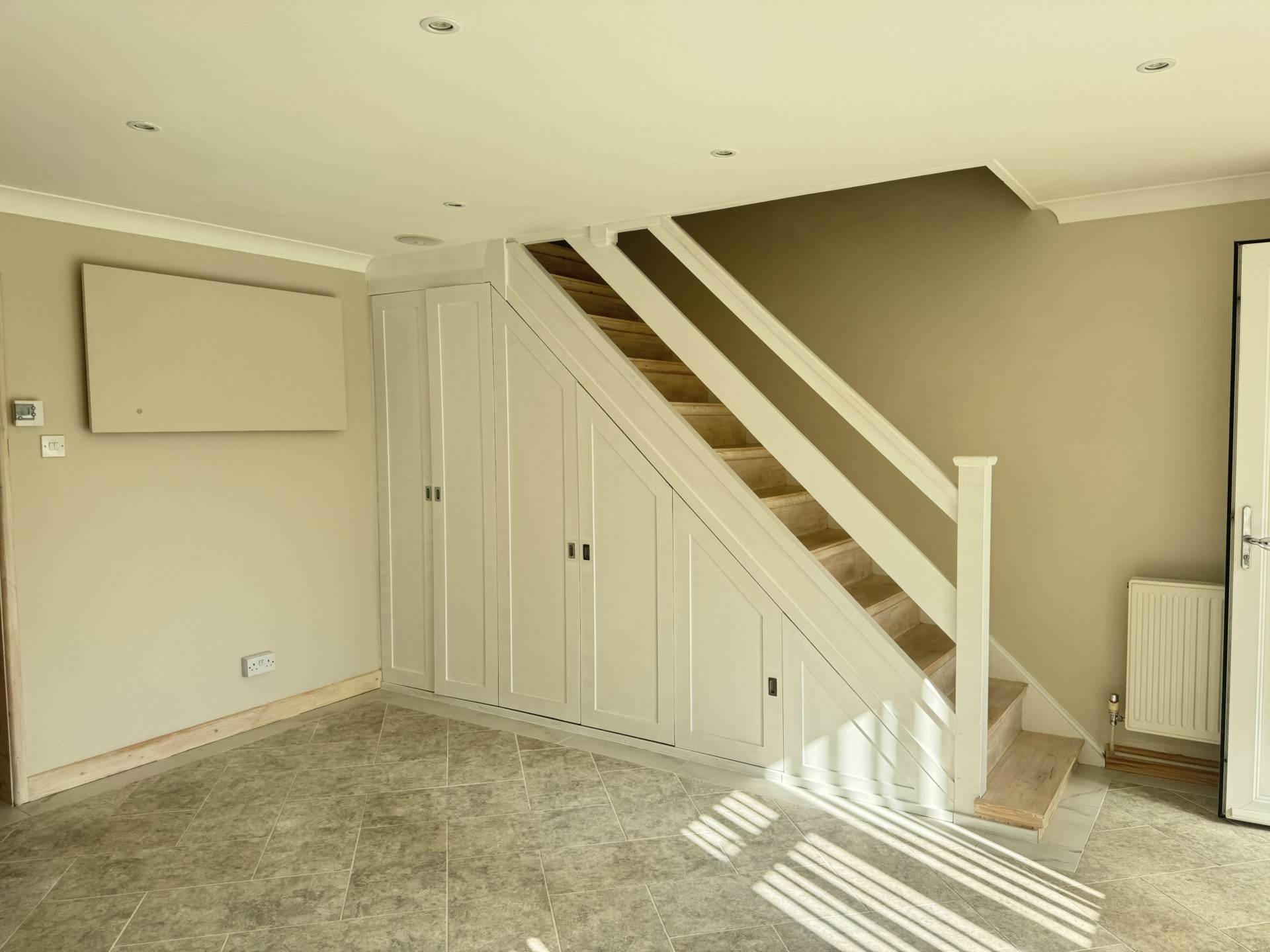House Elm Tree Close in Chichester