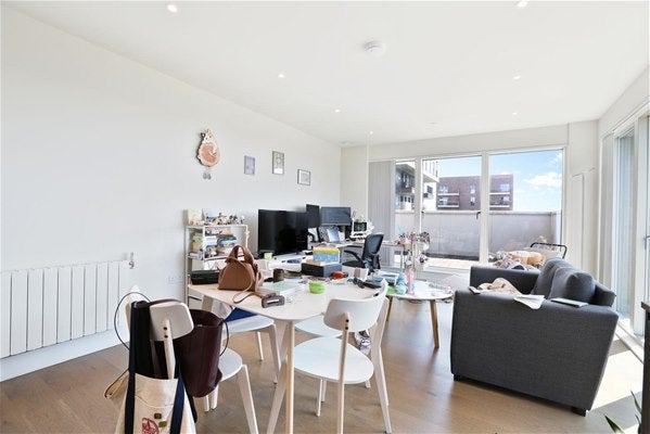 Flat Kidbrooke Park Road in Greater London
