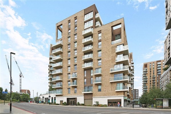 Flat Kidbrooke Park Road in Greater London