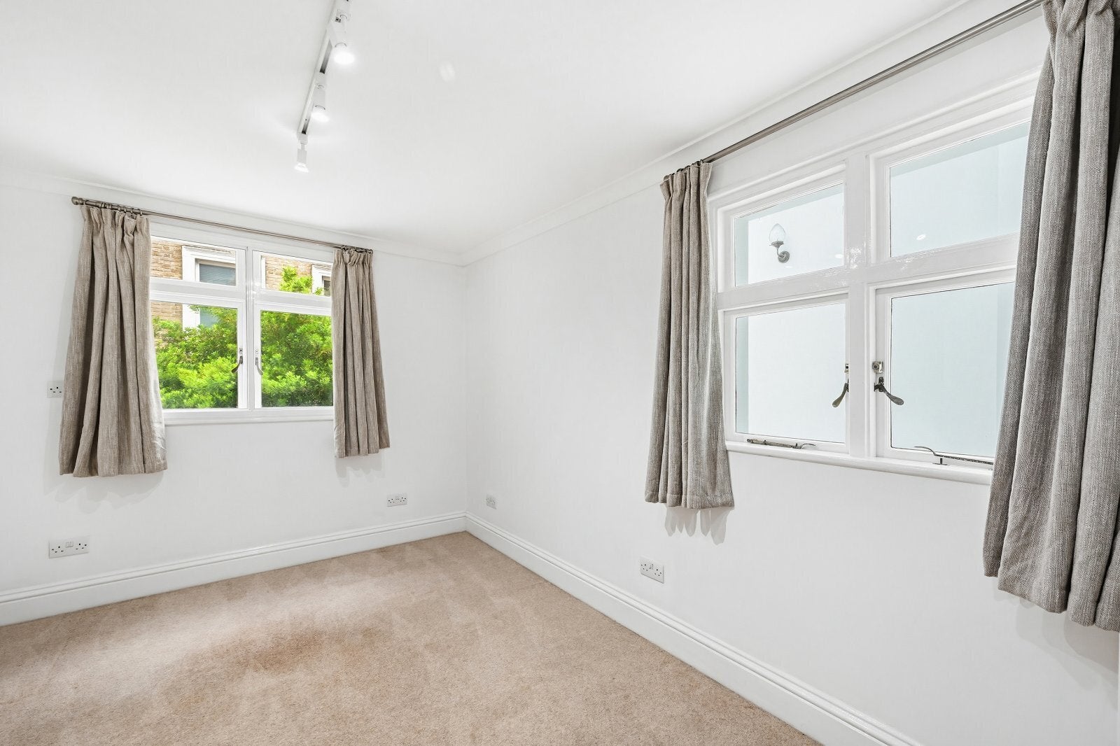 Flat Ponsonby Terrace in City of Westminster