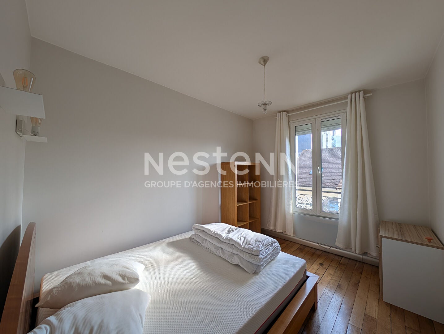 Flat Rue de Bezons in Courbevoie