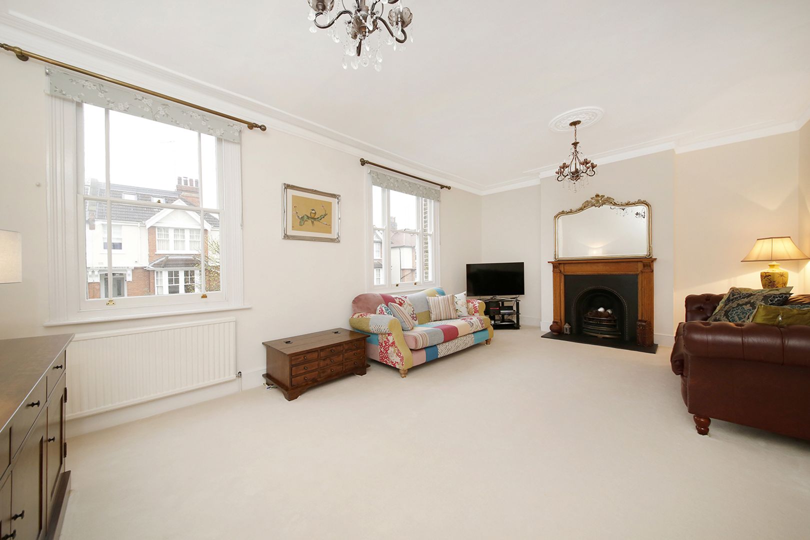 Flat Mycenae Road in Greater London
