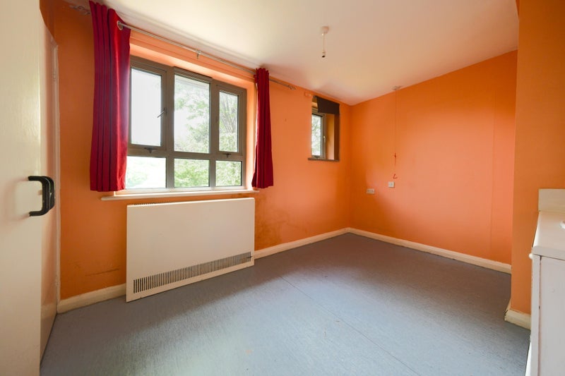 Room Cavendish Road in Greater London