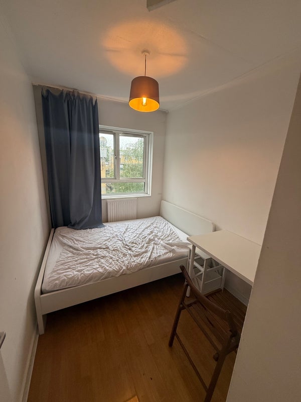 Room Pratt Street in Greater London