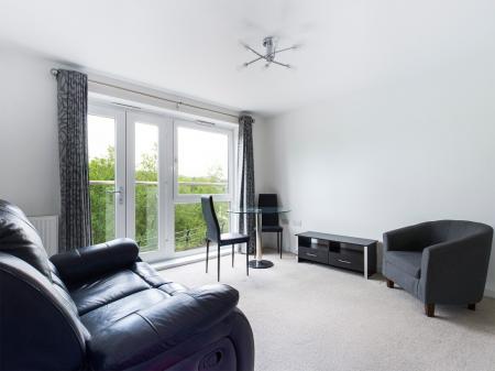 Flat Pentre-Chwyth Road in Swansea
