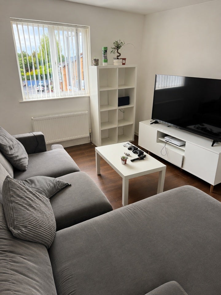 Room Sunny Bank Road in Bury