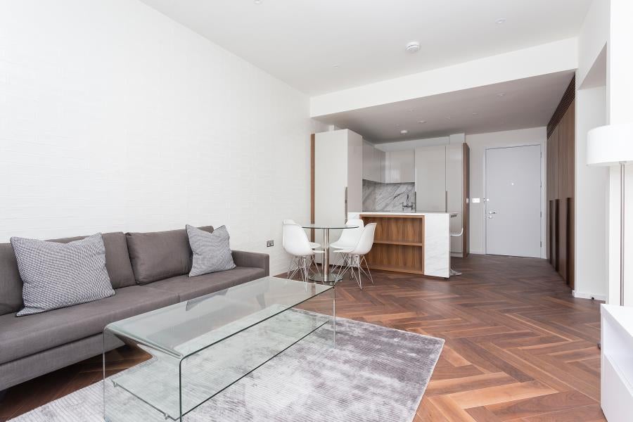 Flat New Mill Road in Greater London