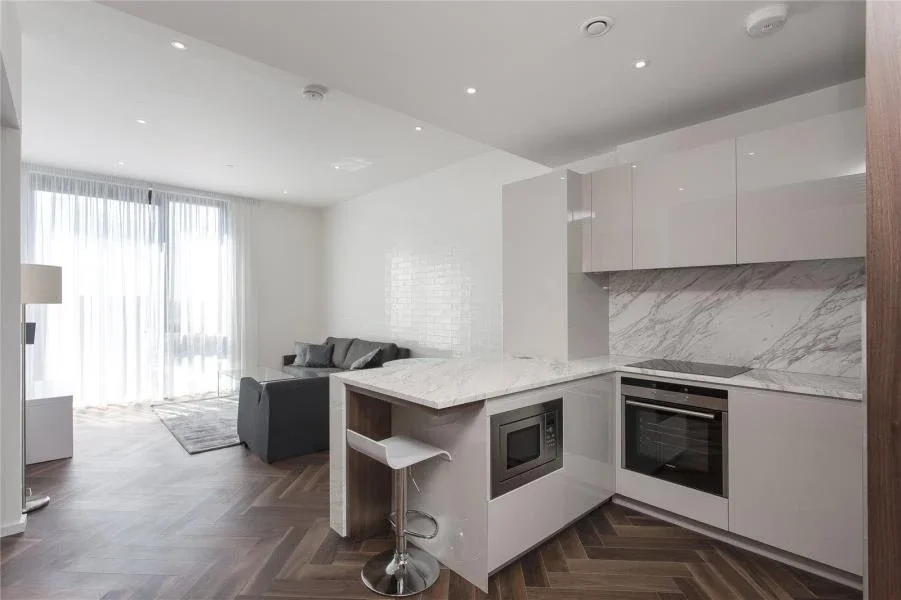 Flat New Mill Road in Greater London