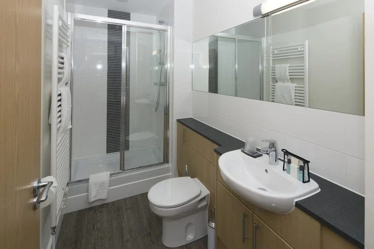Flat Easthampstead Road in Bracknell