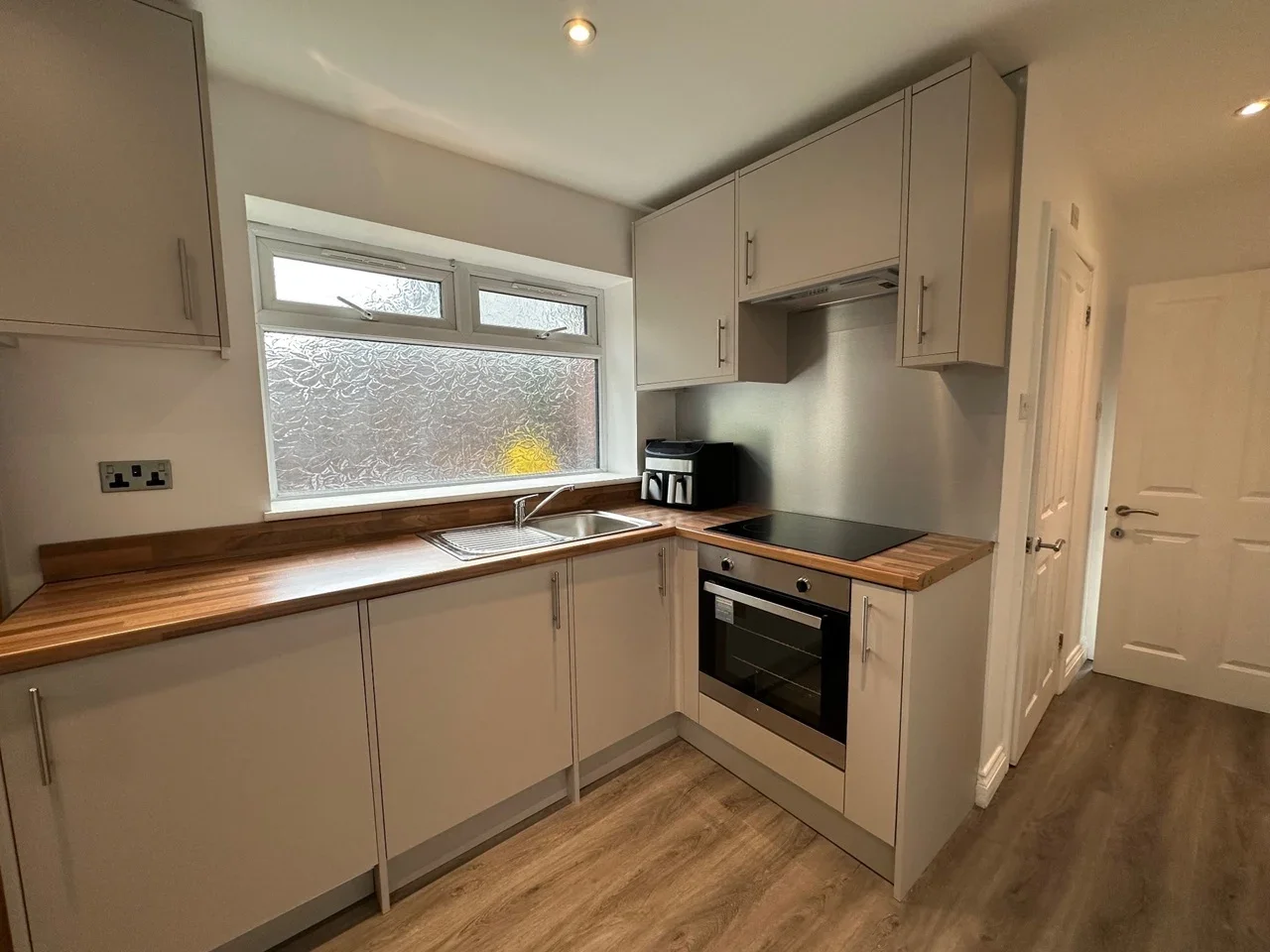Flat Sheringham Avenue in Greater London