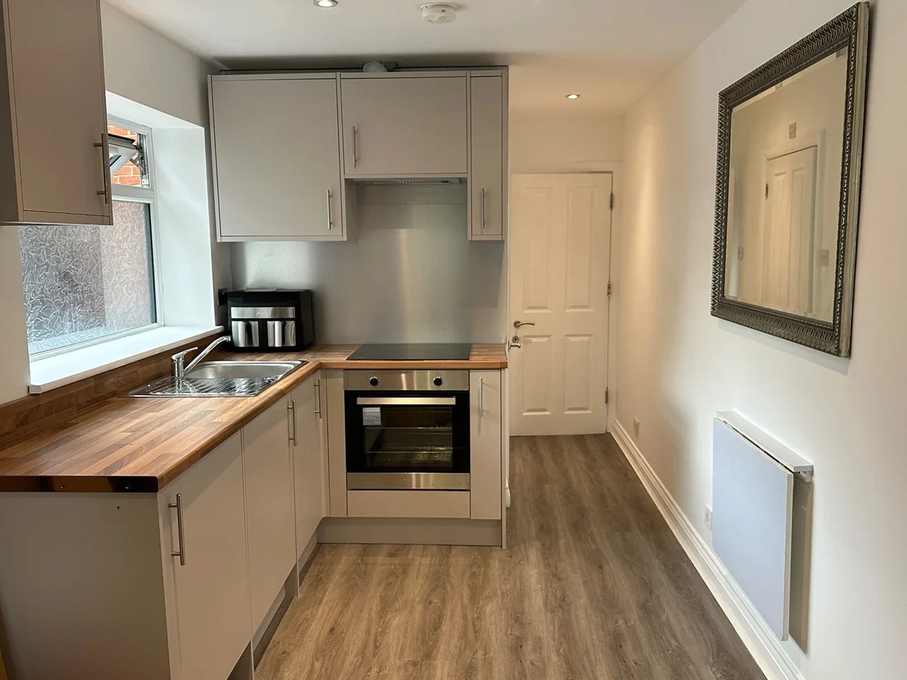 Flat Sheringham Avenue in Greater London