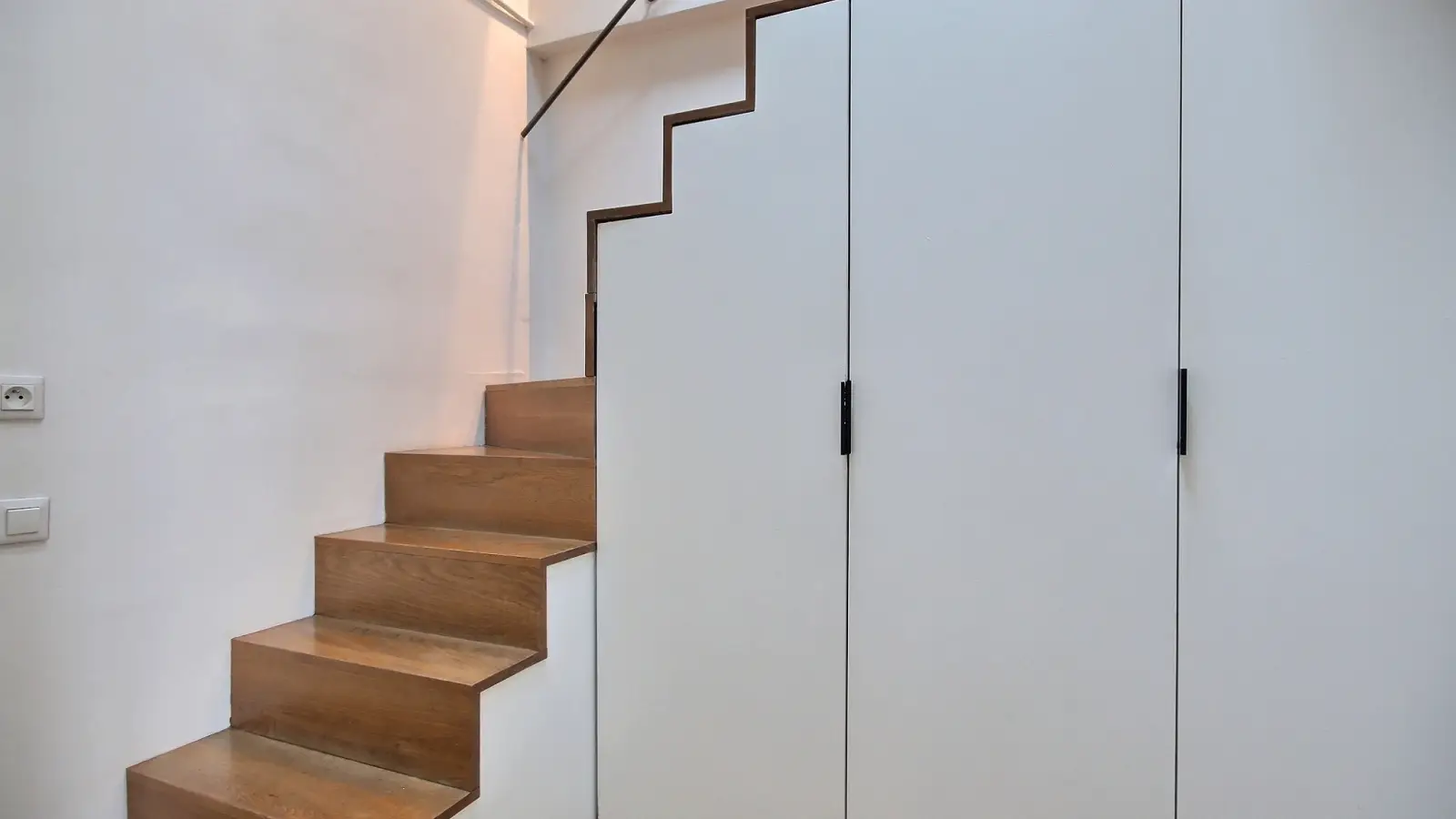 Flat Rue de Bourgogne in Paris