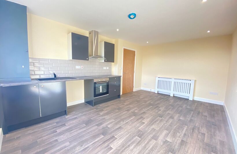 Flat Preston New Road in Blackburn