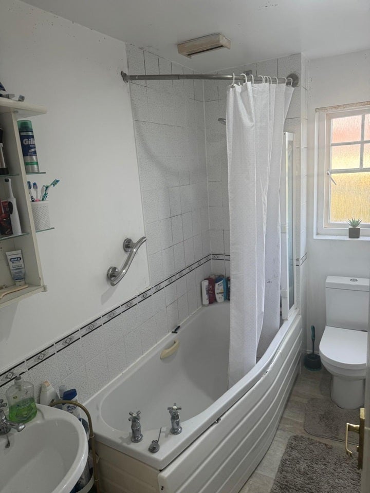 House Garrison Close in Greater London