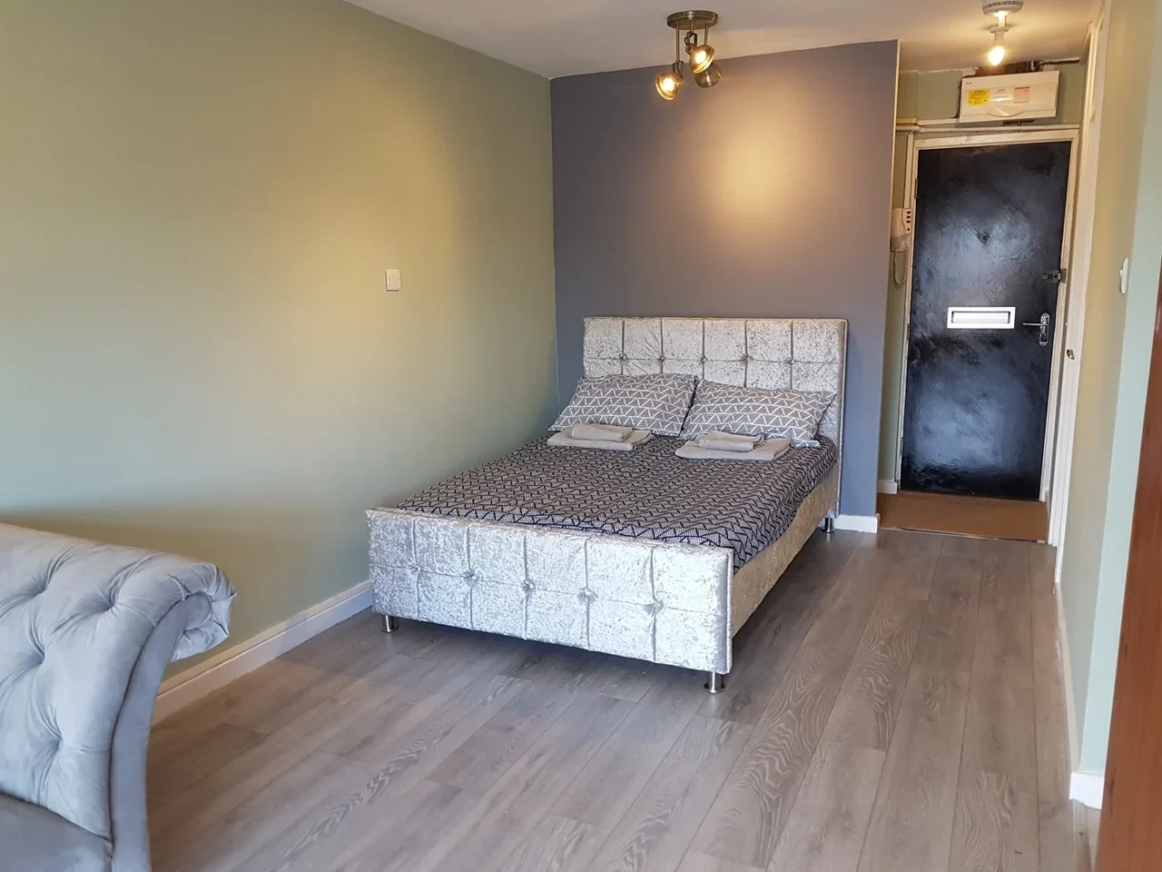 Flat Radford Road in Royal Leamington Spa