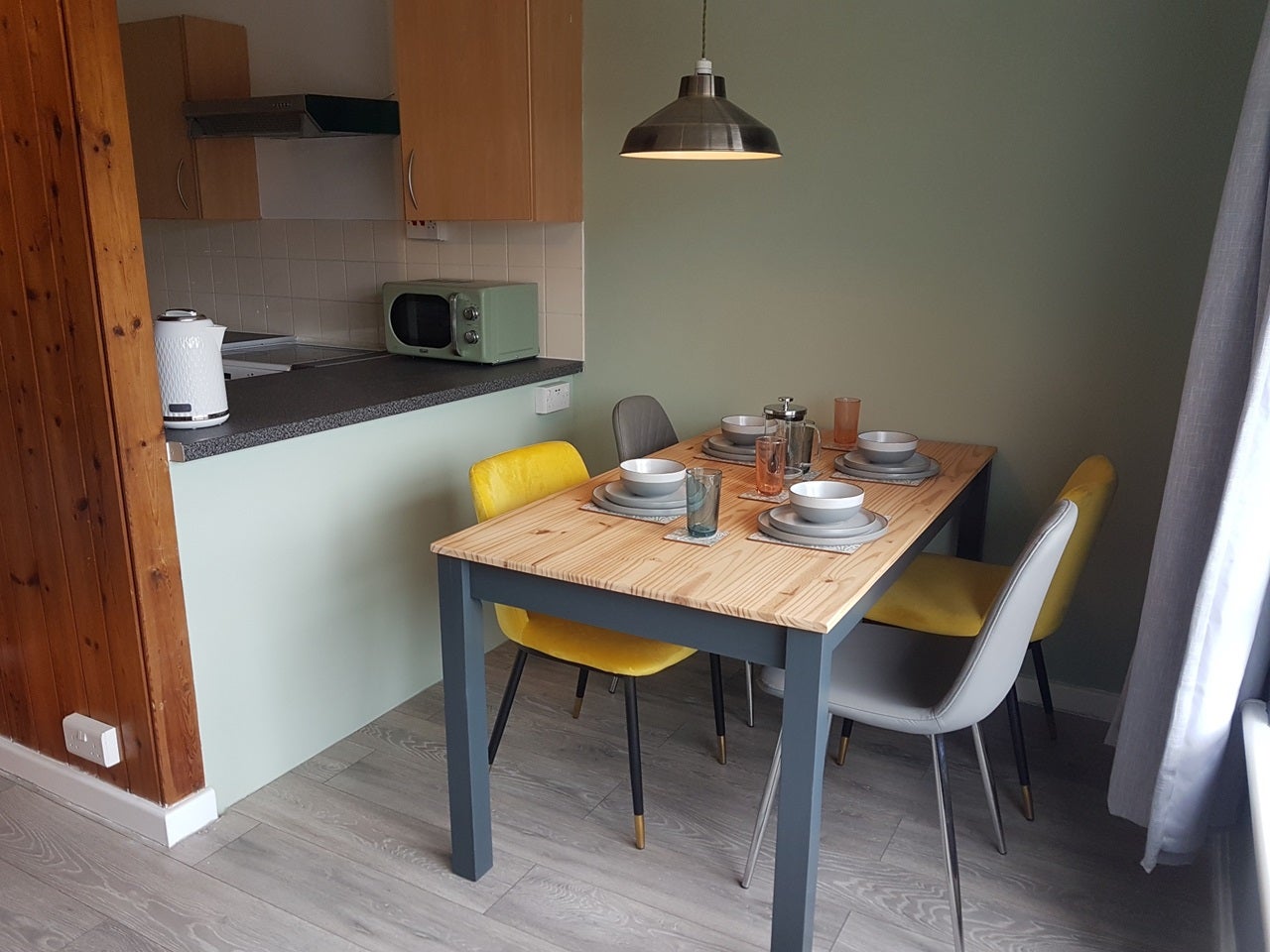 Flat Radford Road in Royal Leamington Spa