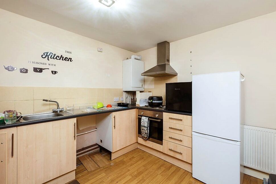 Flat Garrick Street in Gravesham