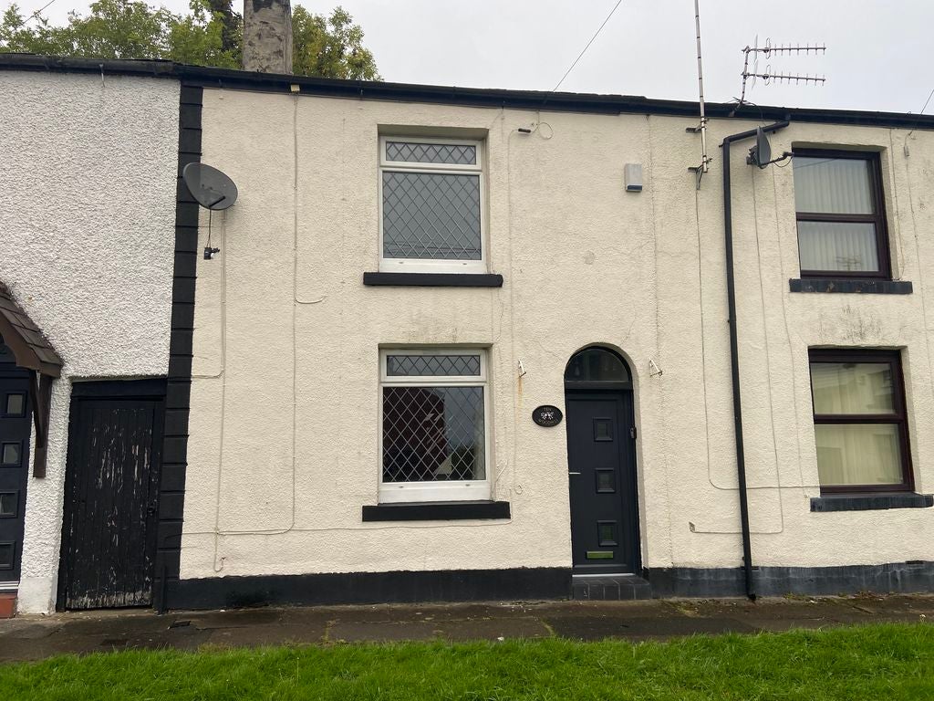 House Woodhill in Middleton