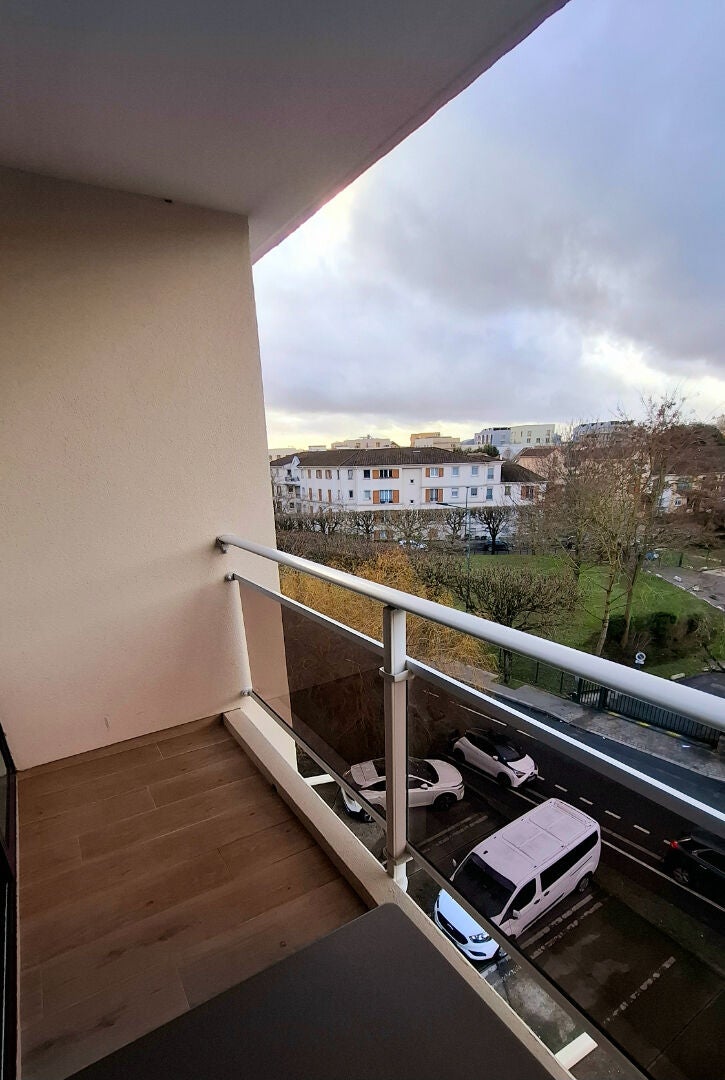 Flat Résidence Médicis in Rungis